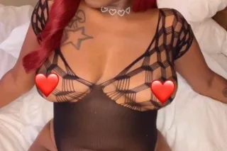 sexy redhead goddess💕 photo 2