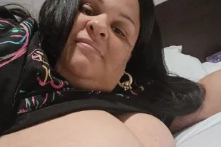 Leaving Tomorrow! Cum bust between my 50H Natural Breast. 2 pop and half hr. specials available. photo 2