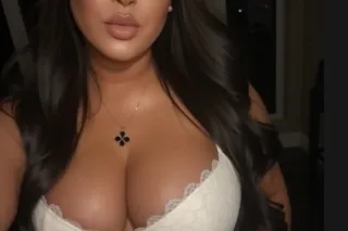 250HR OUTCALL ONLY / BEAUTIFUL PLAYMATEREALPARTY GIRL HR photo 4