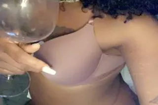 THIS Y I ALWAYS LEAVE DA CITY I HATE CHEAP AND BROKE Trying to bargain ass Negas IM TO OFFICIAL DAT GEECHEE GIRL photo 7