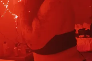 BIG BOOTY LATINA WITH LONG BLACK HAIR A AMAZING PERSONALITY N A PROFESSIONAL 💯 photo 6