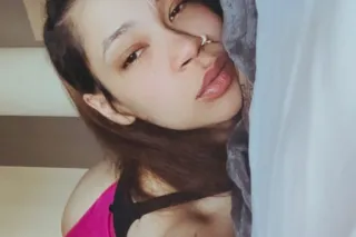 THICK LIGHT SKIN FIRE SHIT photo 2