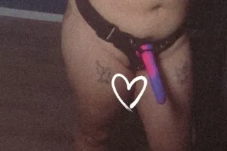 😘Let A Latina Dominatrix Take Control😜 Ill Take It Easy Sissy Boy. Small One For My First Timers 🤩🤩 photo 2