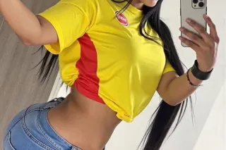 Available now for incall in Turlock – Hot Colombian girl-new in town with a big firm ass and breasts- I want to please you papi-come see me Everything is safe baby I’m very horny and I love to fuck -Meetings only at my place photo 11