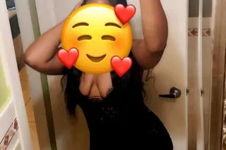 SLIPPERY WHEN I'M WETT🌊💦😻 OUTCALLS & CARDATES IN UR CAR