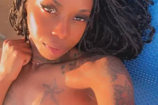 no Black ppl photo 4