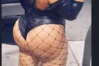italian Goddess limited time photo 3