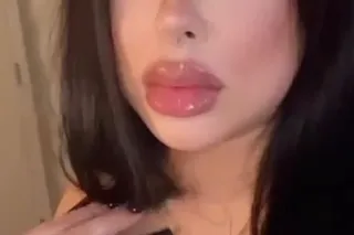 Thick ass , big tits latina mami 👅🫦 photo 3