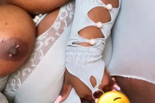Avαiℓαbℓe➜ⓝⓞⓦ 🥹3HOLES photo 2