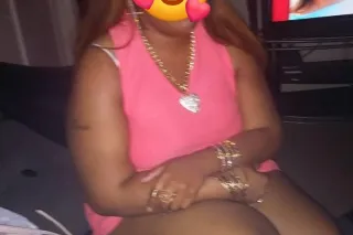 Ms.Witchy Carbenz 70doller specials 🤑🤑😍😘💯 photo 1
