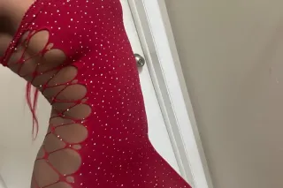 petite and worth your attention😘 photo 2