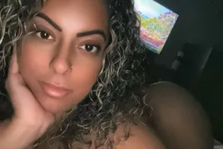 curvy colombian mami photo 5
