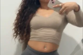 I only do hotel visits 🏨 You have to come here to my room 👀 I don't accept drama or games 🚫 All services with a condom ✅ photo 2