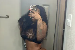 SEXY EXOTIC PRINCESS photo 4