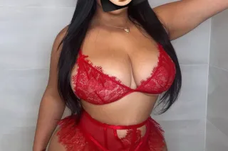 PRETTY 😍 TETONA Y CULONA NATURAL 💋BUSTY BBW CUBANITA DELICIOSA 😋