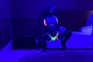 hot & ready LETS HAVE FUN🫦 photo 3