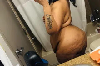 slippery asf ! let me drain talk big booty lightskin , here to get slutted or slut u out 💦😋 photo 3