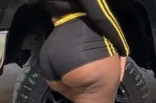 NEW IN TOWN 🥰🥰 !!! GREEK GODDESS🍑Follow My Ig @beenhavinmyway100 photo 2
