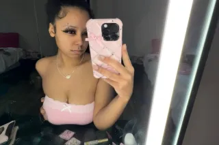 AVAILABLE NOW💦🌹 cutest lil slut 👅🍭 Horny n ready 2 fuckk 🥵im thicc cute n tight 🤤cum see me bby 😉 FT SHOWS & CONTENT 🌟 photo 6