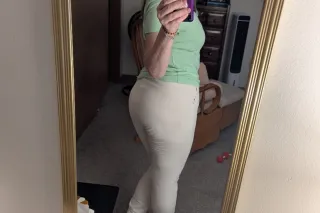 Sexy Sarah wants to Satisfy you ♡ photo 8
