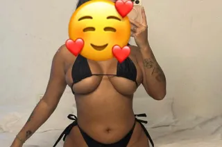 hermosa latina photo 1