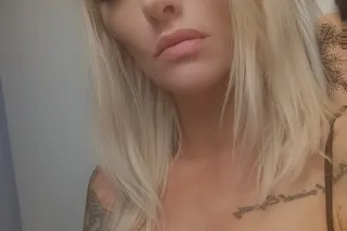 meet me ,(Emma Mae)a REAL p0rnstar, this evening!😋 photo 9