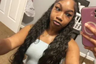 im young and turnttt😝come money ready💰 photo 2