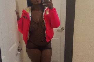 🌸Hosting in PalmSprings🌸 photo 3