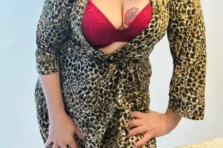 🎉🎀Sexy and Thick🎉🎀 photo 4