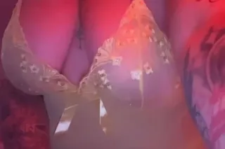 THIS PHAT KITTY 🥰 HOT AND WETT 💦 ❗INCALL HHR 120 qv 80 till 9pm💃🏼FACETIME SHOWS 40 TONIGHT photo 3