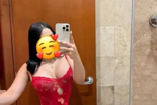 hermosa latina disponible 24-7