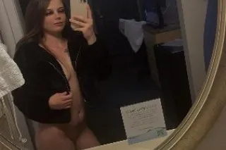 petite burnette 🫦 available NOW Outcall sac 📍 photo 3