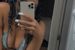 Carribean Hottie 🥵 Wet and Ready 💦 photo 5