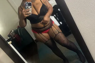 N TOWN 6Pm📍NEW HERE 🖤H!gHlY RECOMMENDED🖤CATCH 🏃🏽♀🍑ME IF YA CALL WHILE YA CAN 🥜💦📲 photo 7