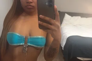 IM BACK IN TOWN FOR A GOOD TIME NOT A LONG TIME COME SEE ME 😘 photo 1
