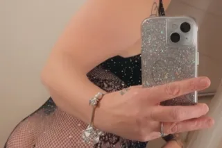LET ME BE YOUR MILF photo 2