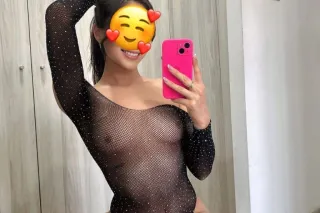 😌🥵Latin sweetness with a touch of mischief. 😈 🥵A body of desire and an energy that will captivate you from the first second.😘😘