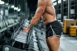 Female Bodybuilder photo 7