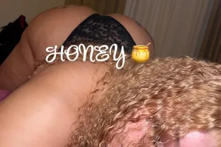 🎀HONEY 🍯 CATCH WHILE I AM NEAR YOU 💦 photo 1