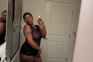 SEXY THICK EBONY photo 10