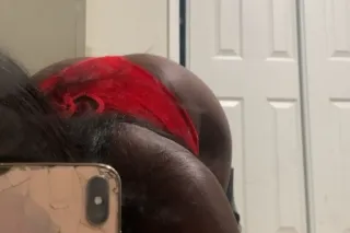 😈 Come Massage my throat💦🤤 with your 🍆🤭 🚫 No bare, no games, no law 🚫