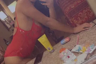 Incall. hey babes im in town for a couple of days come play with me 🌹💦💦💕💫🥰
