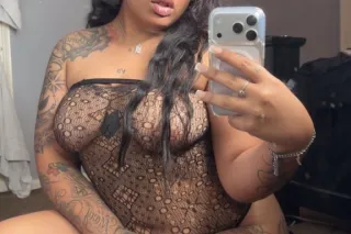 lemme get that nut out you daddy 🤤 🤭QV SPECIAL CUM PLAY IN ME 🥰 photo 6