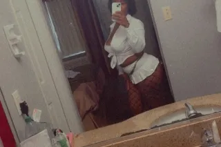 Money Make Me Fornicate photo 6