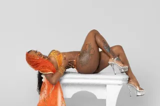 NEW IN TOWN ✨Playful Desi💋available now! ✨Personal SuperSoaker💦 💋Don’t Miss Out🐝 photo 2