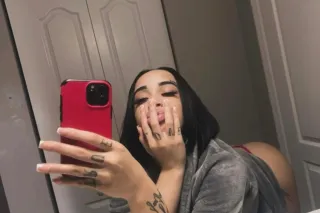 I’m available💫I only do hotels🏨 I don’t do outings 📤 photo 3