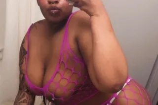 Incalls & Outcalls💦Cum find out who’s best😚Pretty😍Chocolate🍫Pu$$y😻 photo 4