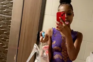 Small petite Freak😩💦 photo 4