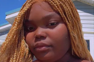 🫣🤭NICE AN WET LET ME SQUIRT ON YOUR FACE DADA🥰 photo 1