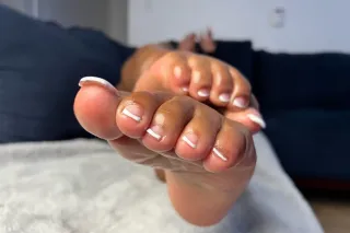QV SPECIAL INCALLS//GODDESS BUNNIE 🖤👑💦 SO WET 🍦 SO CREAMY👑 Your Femdom Mommy 🫴🏾🏆💋🖤